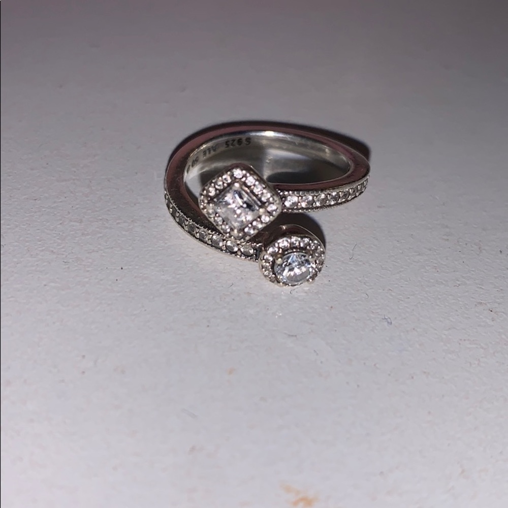 PANDORA RING